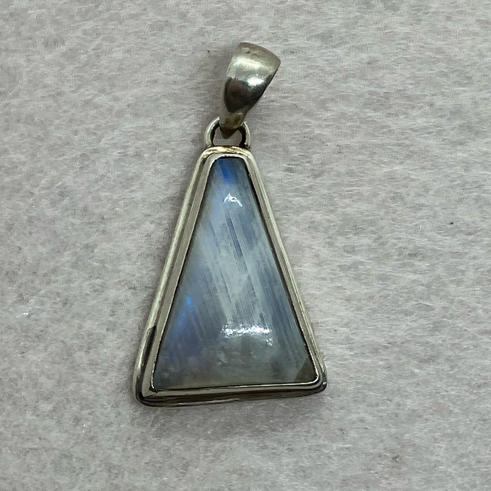 Vtg 925 Sterling Silver & Rainbow Moonstone Triangle Necklace Pendant